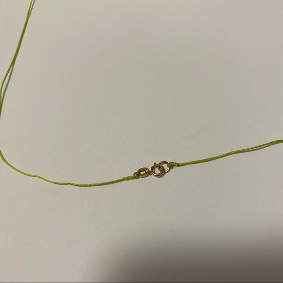 10K Yellow Gold 4 Leaf Clover on Green Cord Necklace - Picture 5 of 9
